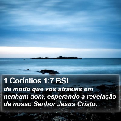 1 Coríntios 1:7 BSL Bible Verse Image