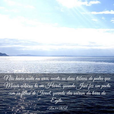 Picture 03 - 1 Reis 8:9 BSL - Não havia nada na arca, exceto as duas tábuas - Bible Verse Picture