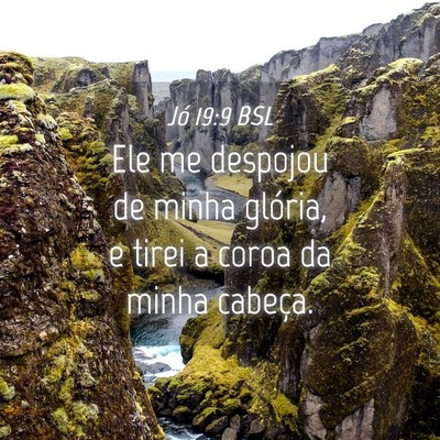 Picture 04 - Jó 19:9 BSL - Ele me despojou de minha glória, e tirei a coroa - Bible Verse Picture